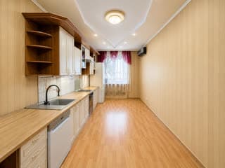 3-комнатная квартира, 89,5 м², проспект Толбухина, д. 19/74